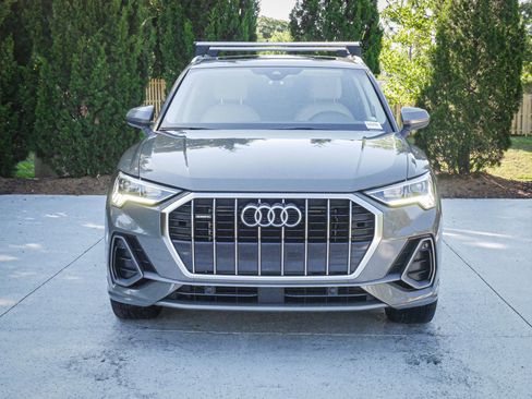 Used 2021 Audi Q3 2.0T Premium Plus w/ Premium Plus Package AWD/4WD image 3