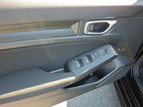 Certified 2023 Honda Civic Sport image 12