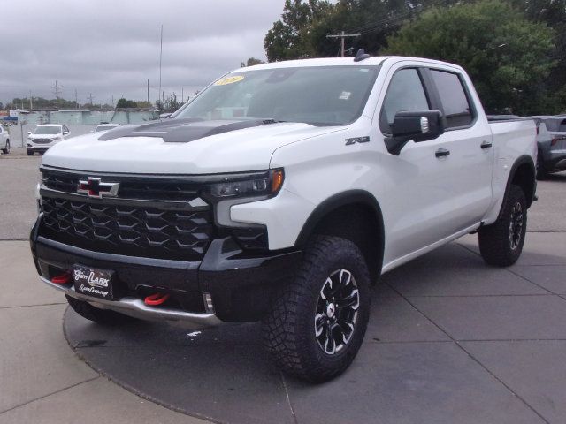 Used 2026 Chevrolet Silverado 1500 ZR2 AWD/4WD image 23