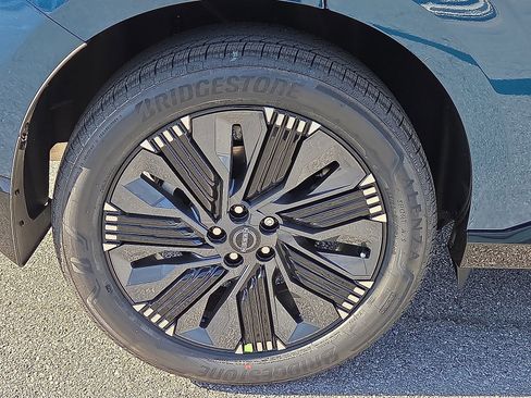 New 2026 Nissan Murano Platinum image 7