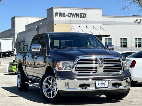 Used 2017 RAM 1500 Lone Star image 2