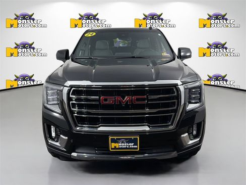 Used 2024 GMC Yukon SLT image 2