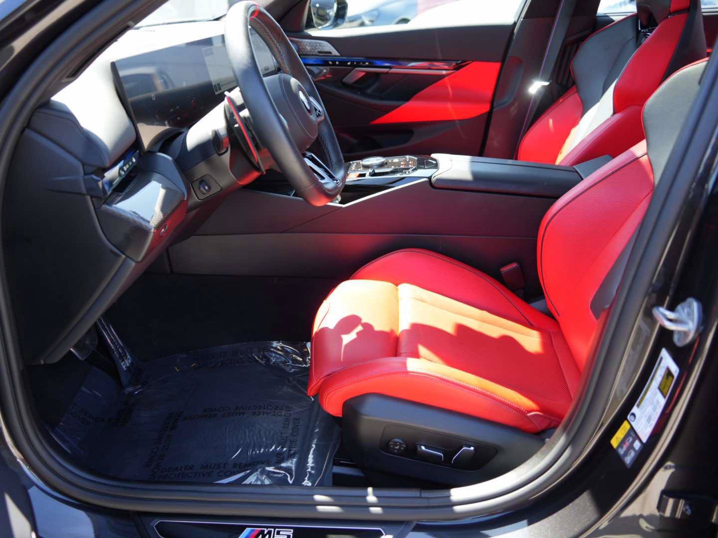 Used 2025 BMW M5 Touring AWD/4WD image 17
