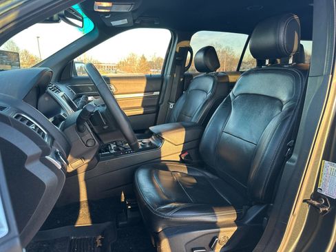 Used 2016 Ford Explorer Limited w/ Equipment Group 301A image 6