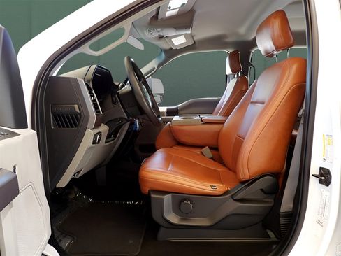 Used 2019 Ford F250 XLT image 15