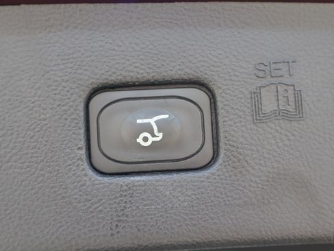 Used 2024 Ford Edge SEL w/ Convenience Package AWD/4WD image 29