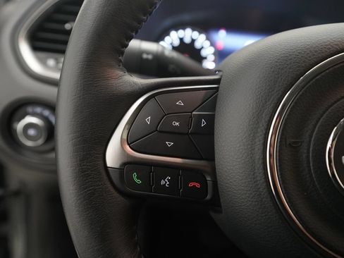 Used 2020 Jeep Renegade Limited AWD/4WD image 17