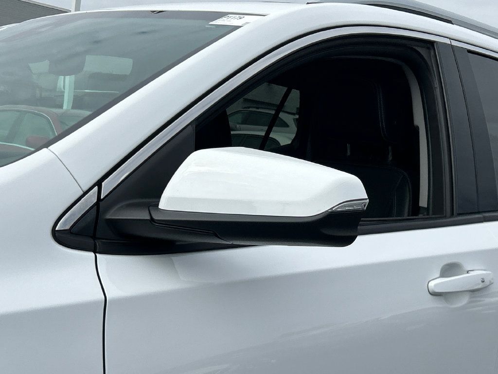 Certified 2023 GMC Terrain SLT FWD image 14