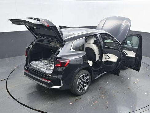 New 2026 BMW X1 xDrive28i w/ Convenience Package image 55