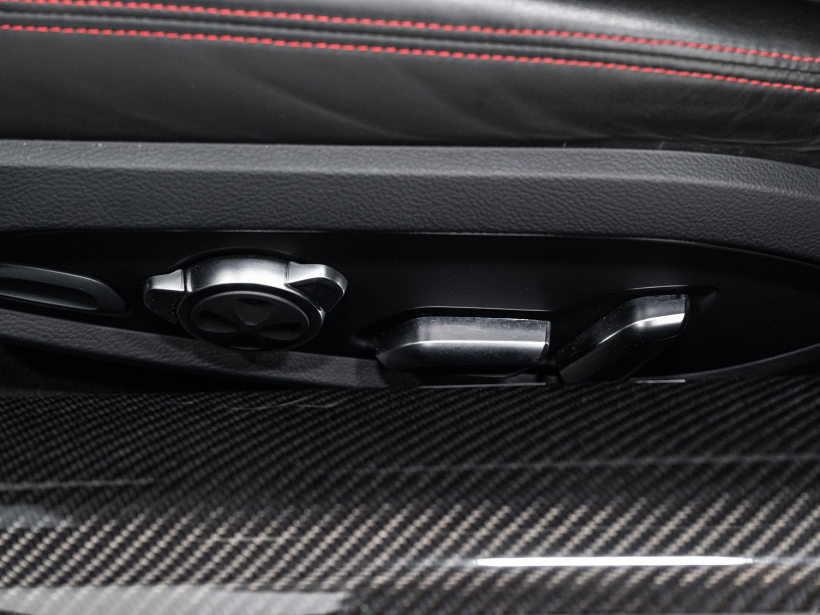 Used 2023 Audi R8 V10 performance AWD/4WD image 28