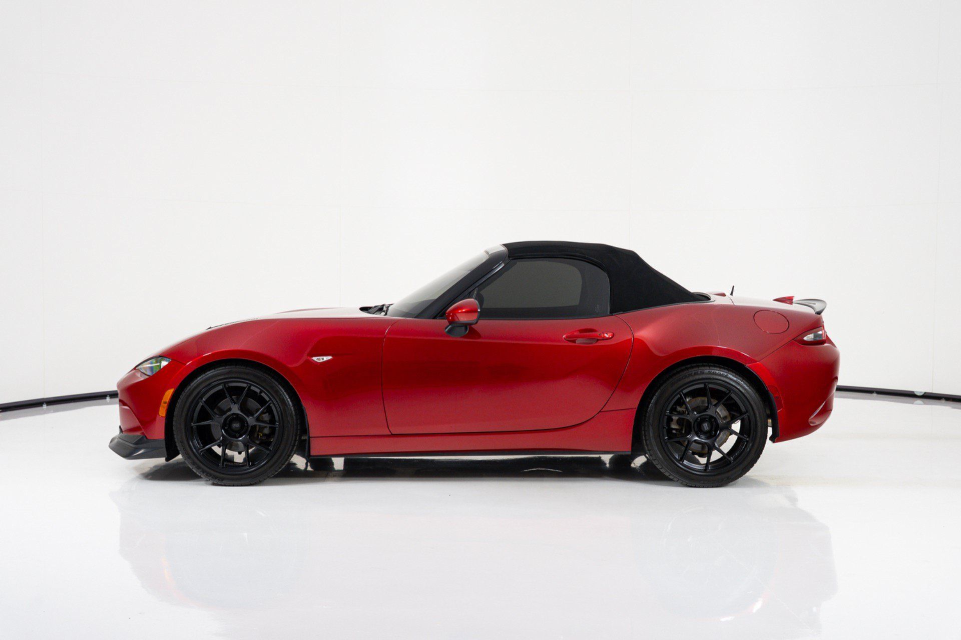 Used 2016 MAZDA MX-5 Miata Grand Touring RWD image 7