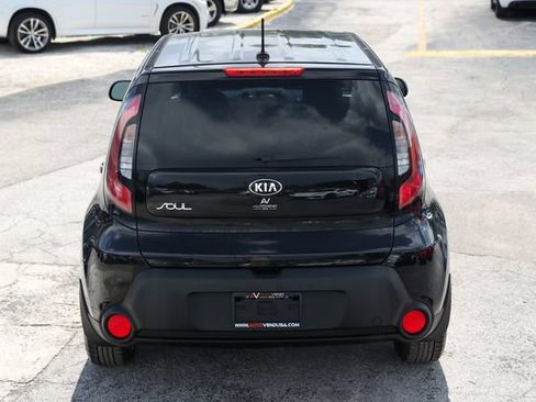 Used 2016 Kia Soul FWD image 12