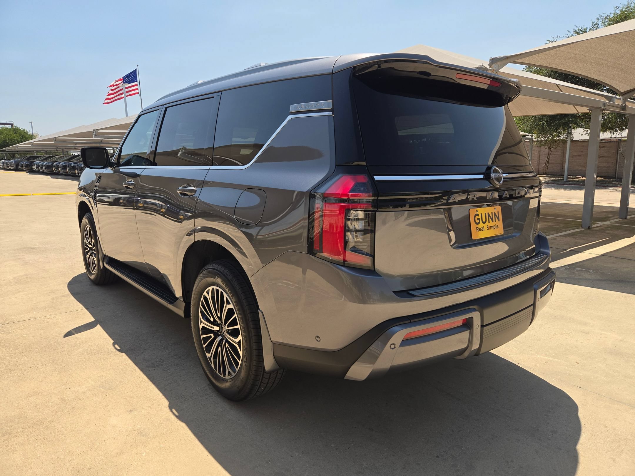 New 2026 Nissan Armada SL w/ Captain's Chari Seat Package AWD/4WD image 5