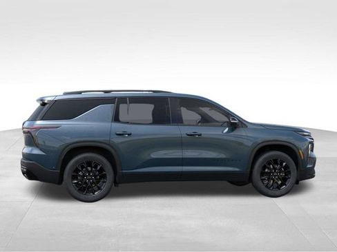 New 2026 Chevrolet Traverse LT image 5
