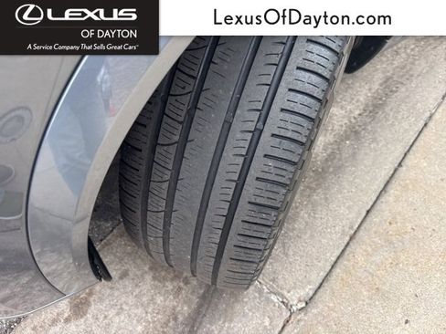 Used 2020 Volvo XC90 T6 Momentum w/ Protection Package Premier image 9