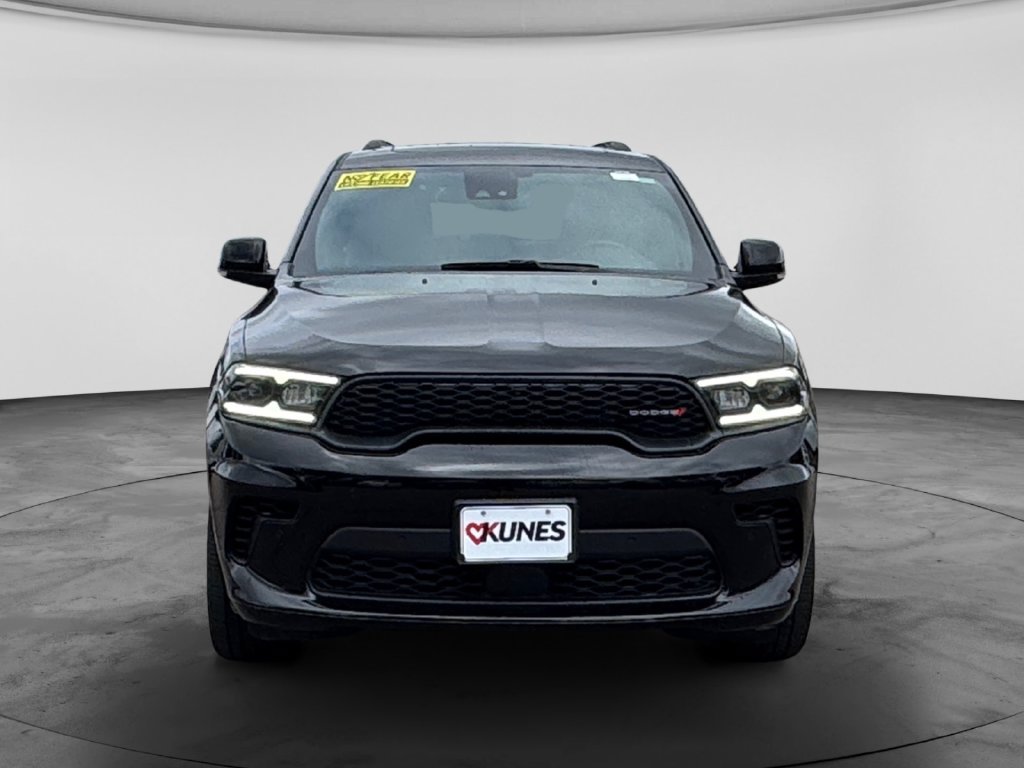 Used 2025 Dodge Durango GT AWD/4WD image 2