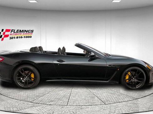Used 2015 Maserati GranTurismo Sport image 7