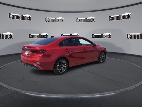 Used 2023 Kia Forte LXS w/ LXS Technology Package FWD image 7
