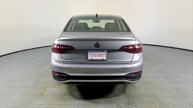 Used 2024 Volkswagen Jetta S FWD image 6