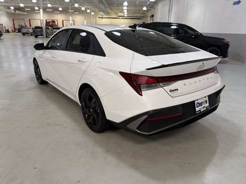 Used 2026 Hyundai Elantra Sport FWD image 6
