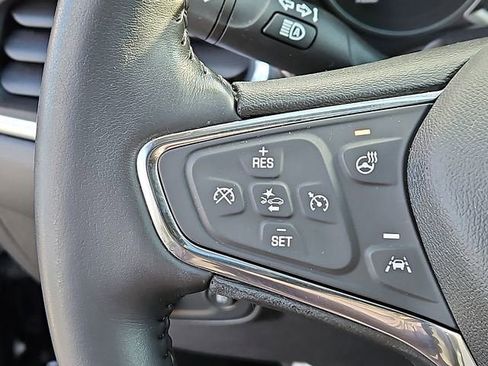 Used 2020 Chevrolet Equinox Premier image 35