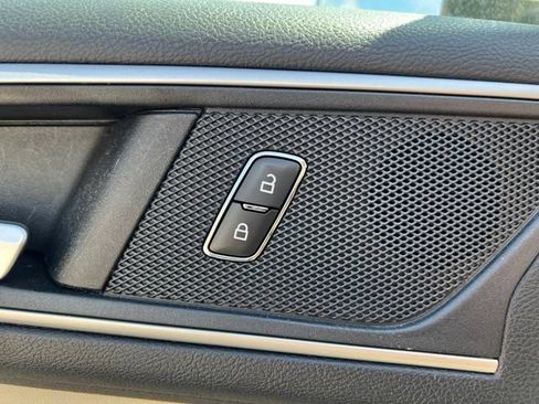 Used 2022 Ford Edge SEL w/ Convenience Package AWD/4WD image 24