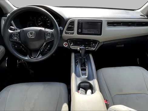 Used 2020 Honda HR-V EX image 16
