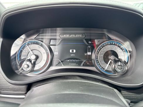 Used 2022 RAM 2500 Limited AWD/4WD image 15
