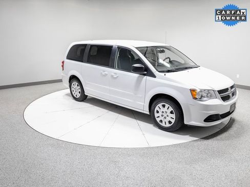 Used 2017 Dodge Grand Caravan SE w/ Power Window Group image 27