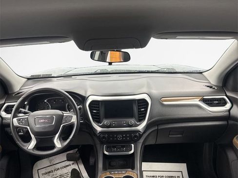 Used 2022 GMC Acadia SLE image 36