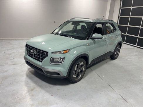 New 2026 Hyundai Venue SEL image 3