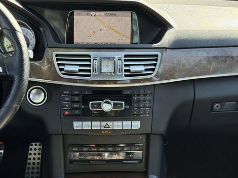 Used 2015 Mercedes-Benz E 350 4MATIC Sedan image 12