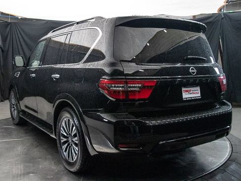 Used 2023 Nissan Armada SL w/ Midnight Edition Package AWD/4WD image 11