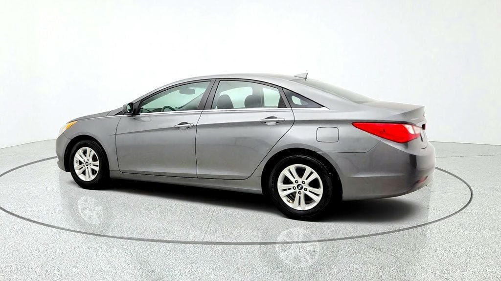 Used 2013 Hyundai Sonata GLS w/ Popular Equipment Pkg FWD image 14