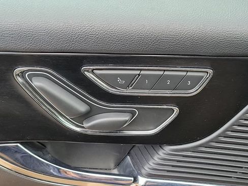 Certified 2022 Lincoln Corsair Reserve w/ Elements Package FWD image 16