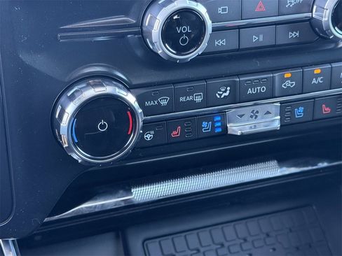 New 2025 Ford F150 Raptor image 40