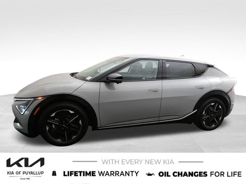 New 2026 Kia EV6 Wind AWD/4WD image 8