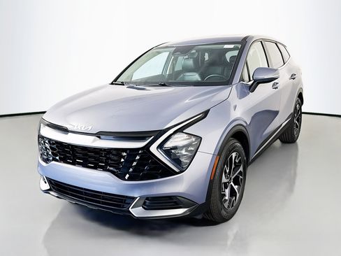 Used 2023 Kia Sportage EX FWD image 4