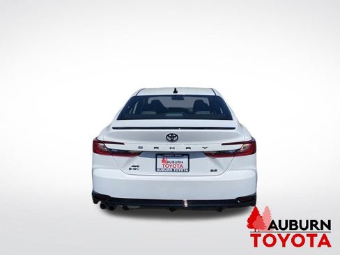 New 2026 Toyota Camry Hybrid AWD/4WD image 6