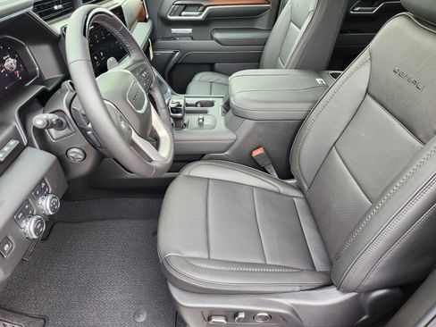 New 2026 GMC Sierra 1500 Denali image 15
