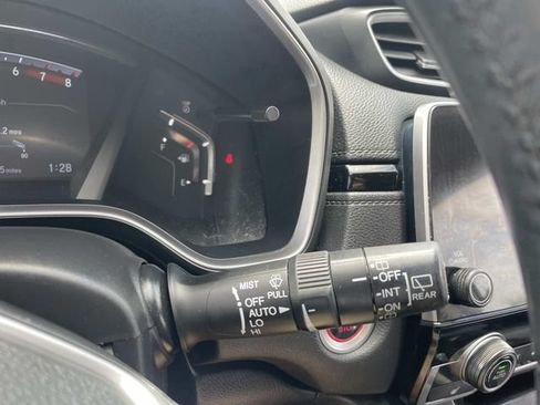 Used 2019 Honda CR-V Touring image 39