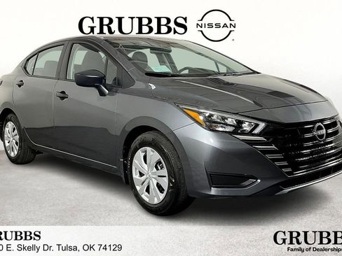 Certified 2025 Nissan Versa S w/ S Plus Package FWD image 1