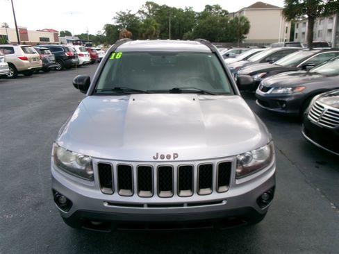 Used 2016 Jeep Compass 75th Anniversary w/ Power Value Group image 4