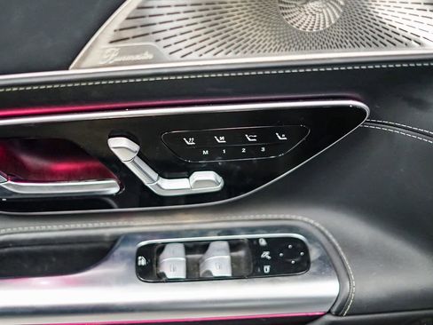 Used 2023 Mercedes-Benz SL 43 AMG AMG SL 43 w/ Driver Assistance Package image 20