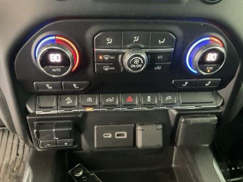 Used 2020 Chevrolet Silverado 1500 LT Trail Boss image 12