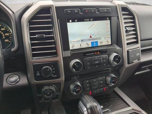 Used 2018 Ford F150 Platinum w/ Equipment Group 701A Luxury image 13