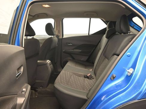 Used 2024 Nissan Kicks SV FWD image 25
