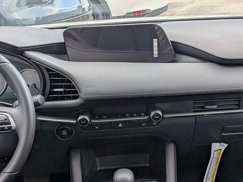New 2026 MAZDA MAZDA3 s FWD image 21