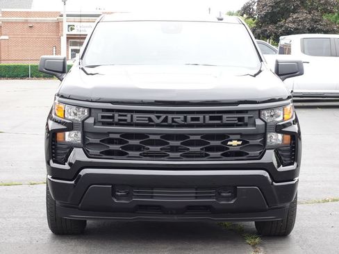 Used 2024 Chevrolet Silverado 1500 Custom AWD/4WD image 5