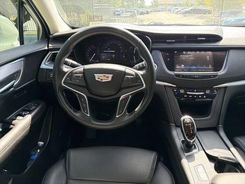 Used 2019 Cadillac XT5 Premium Luxury w/ Driver Assist Package FWD image 34